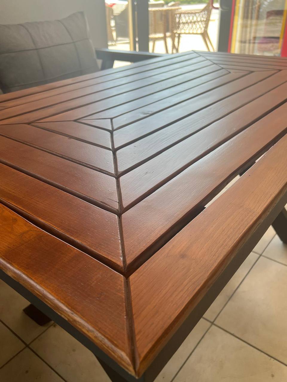 8  Kişilik Köşe Bahçe Takımı